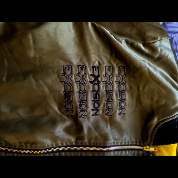 Excision flight jacket - Picture 3 of 5
